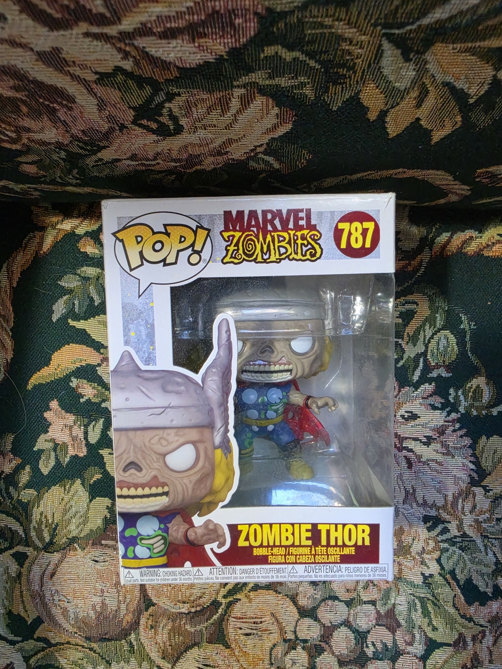 Funko Marvel Zombies #787 Zombie Thor with Red Cape and Yellow Hair